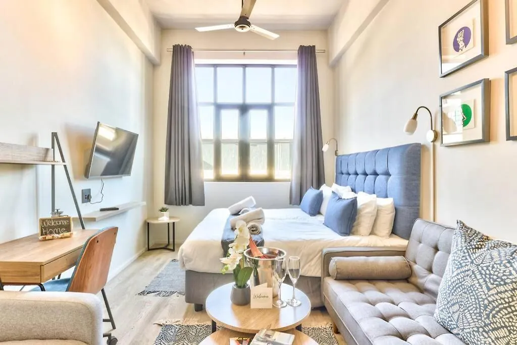 Oasis In The East City At The Harri Cape Town