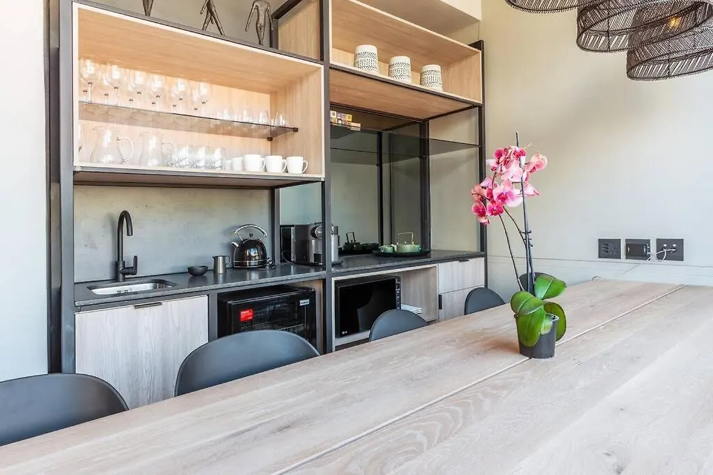 Oasis In The East City At The Harri Cape Town South Africa
