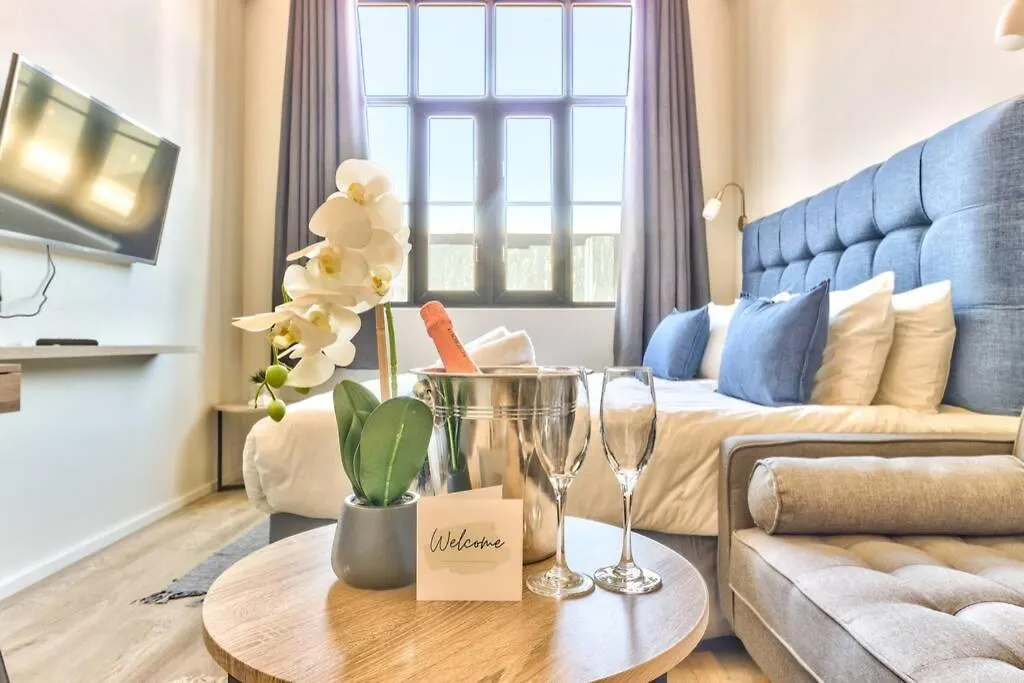 Apartment Oasis In The East City At The Harri Cape Town