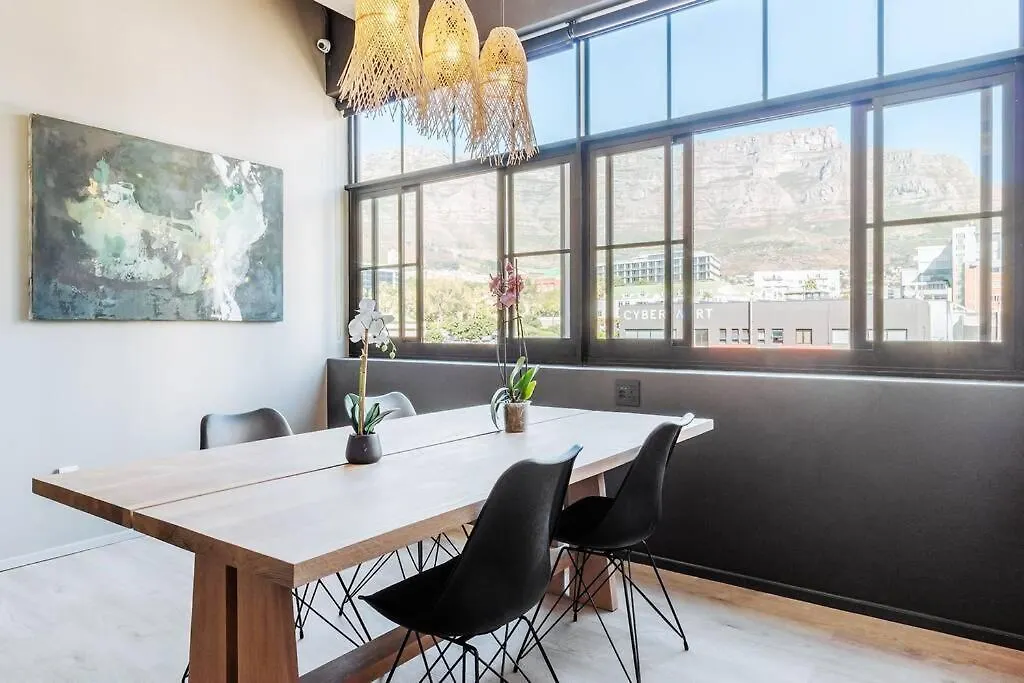 Oasis In The East City At The Harri Cape Town Apartment